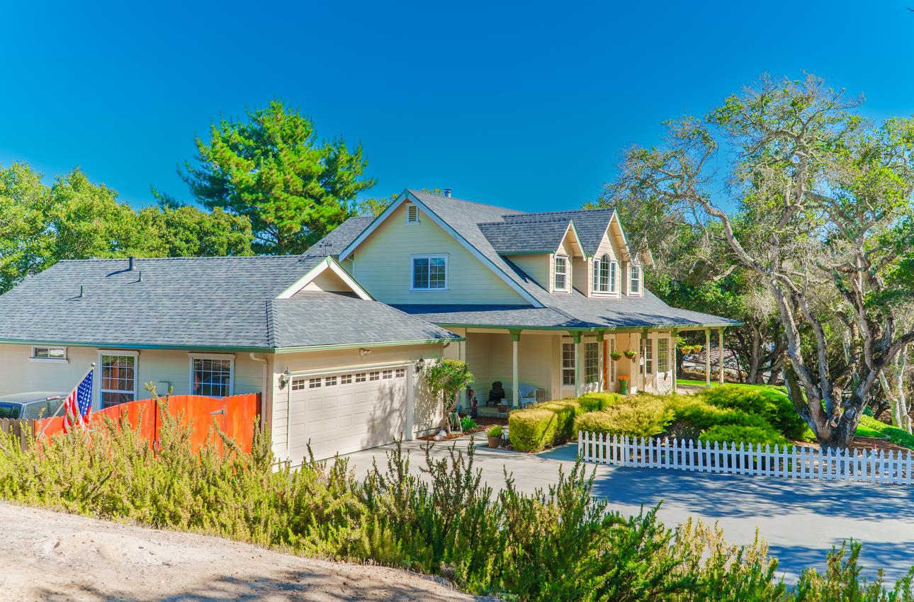 Detail Gallery Image 41 of 57 For 8631 Woodland Heights Ct, Salinas,  CA 93907 - 4 Beds | 3/1 Baths
