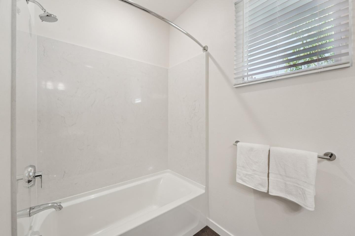 Detail Gallery Image 27 of 58 For 1850 El Camino Real #210,  Santa Clara,  CA 95050 - 3 Beds | 2 Baths