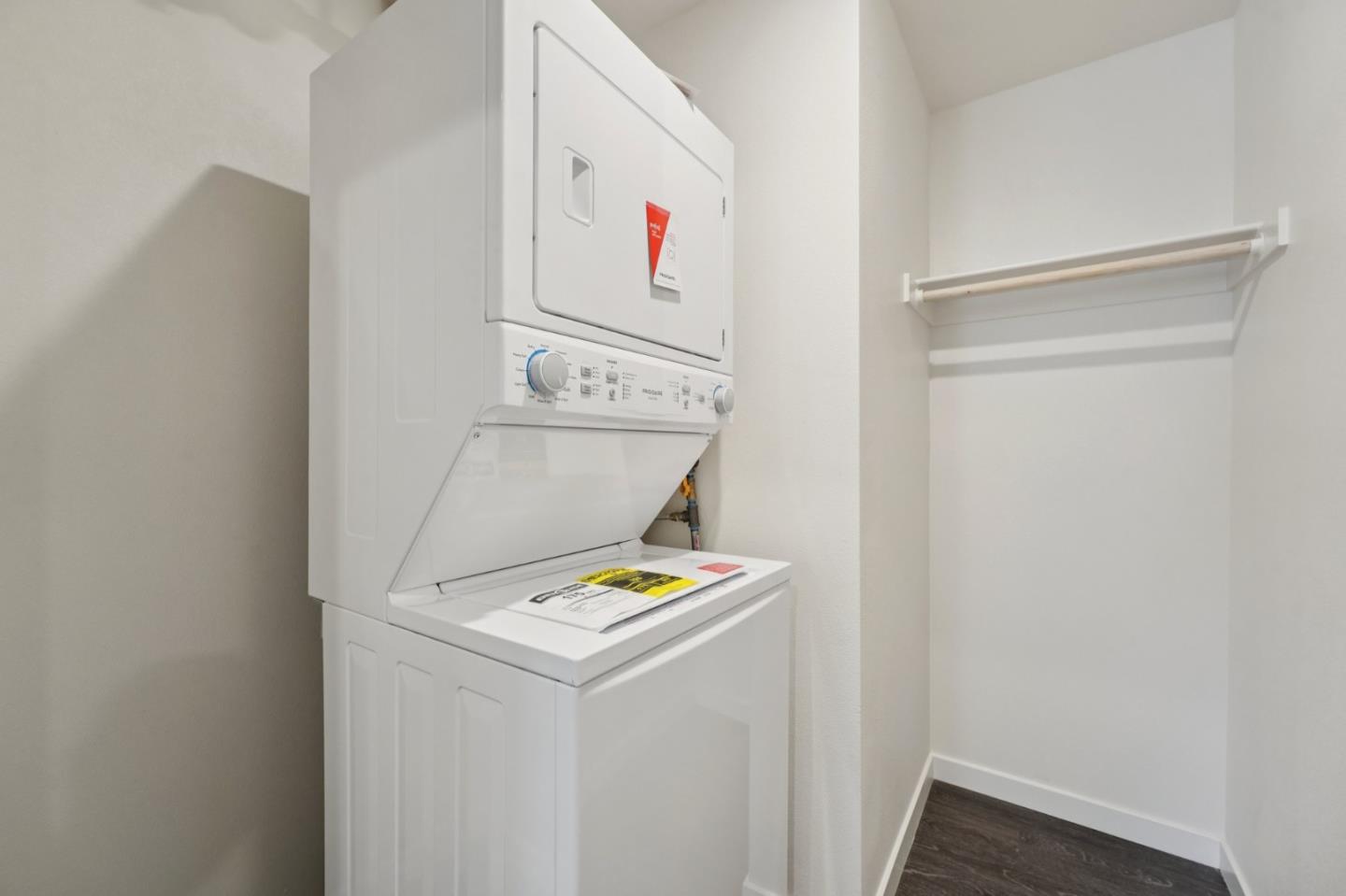 Detail Gallery Image 28 of 58 For 1850 El Camino Real #210,  Santa Clara,  CA 95050 - 3 Beds | 2 Baths