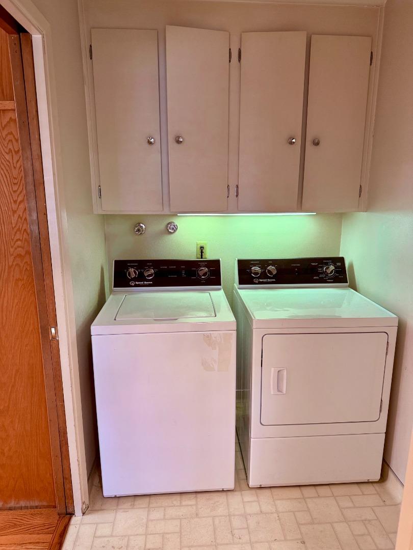 Detail Gallery Image 19 of 31 For 1389 Chelsea Dr, Los Altos,  CA 94024 - 4 Beds | 2/1 Baths