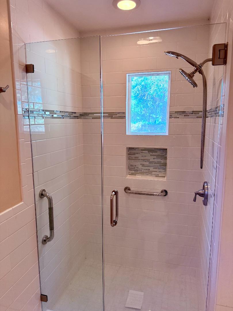 Detail Gallery Image 28 of 31 For 1389 Chelsea Dr, Los Altos,  CA 94024 - 4 Beds | 2/1 Baths