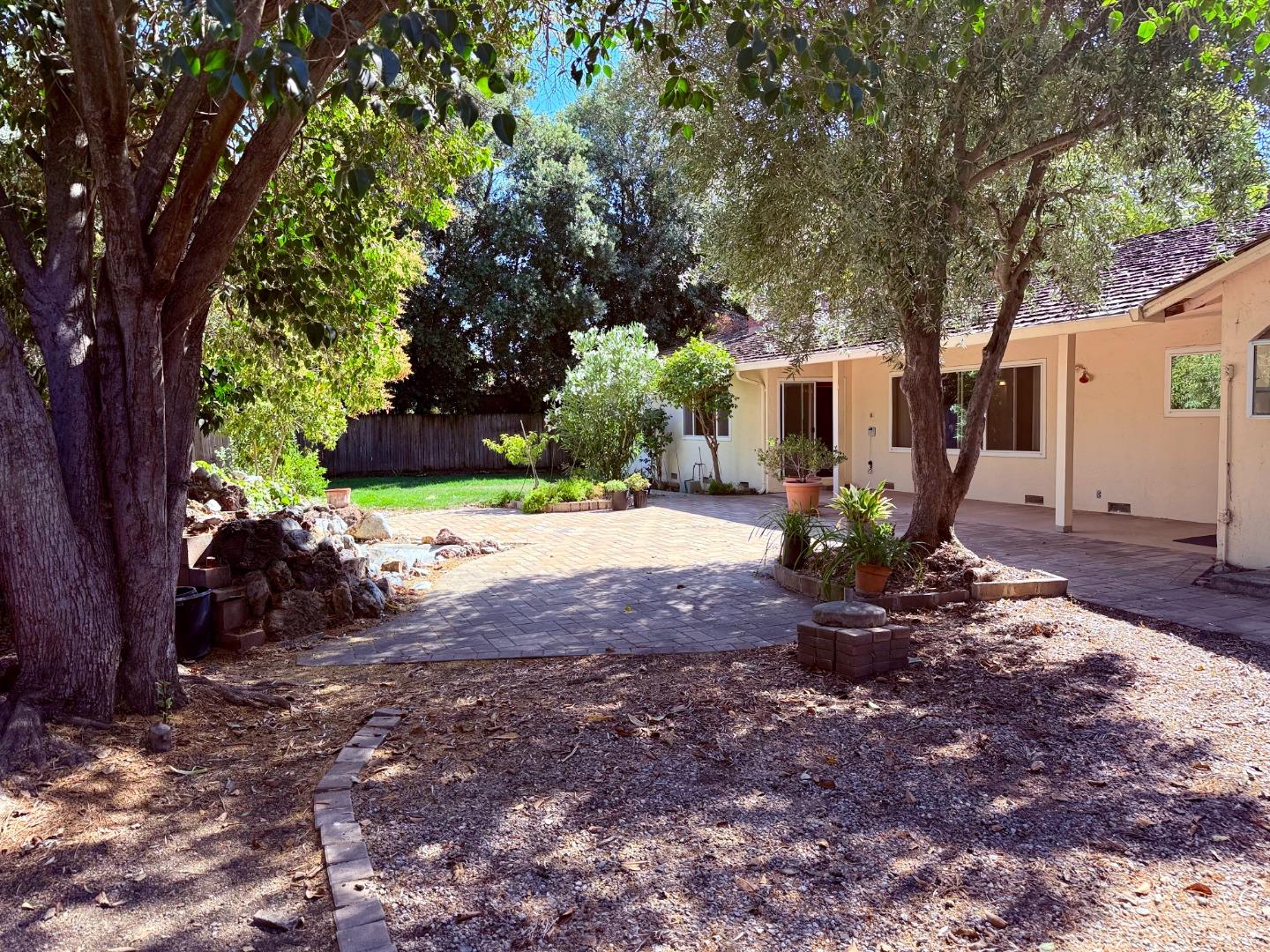Detail Gallery Image 31 of 31 For 1389 Chelsea Dr, Los Altos,  CA 94024 - 4 Beds | 2/1 Baths