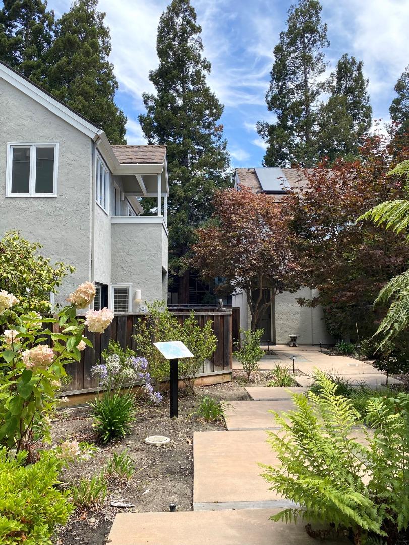 Detail Gallery Image 54 of 57 For 907 Cowper St, Palo Alto,  CA 94301 - 3 Beds | 2/1 Baths