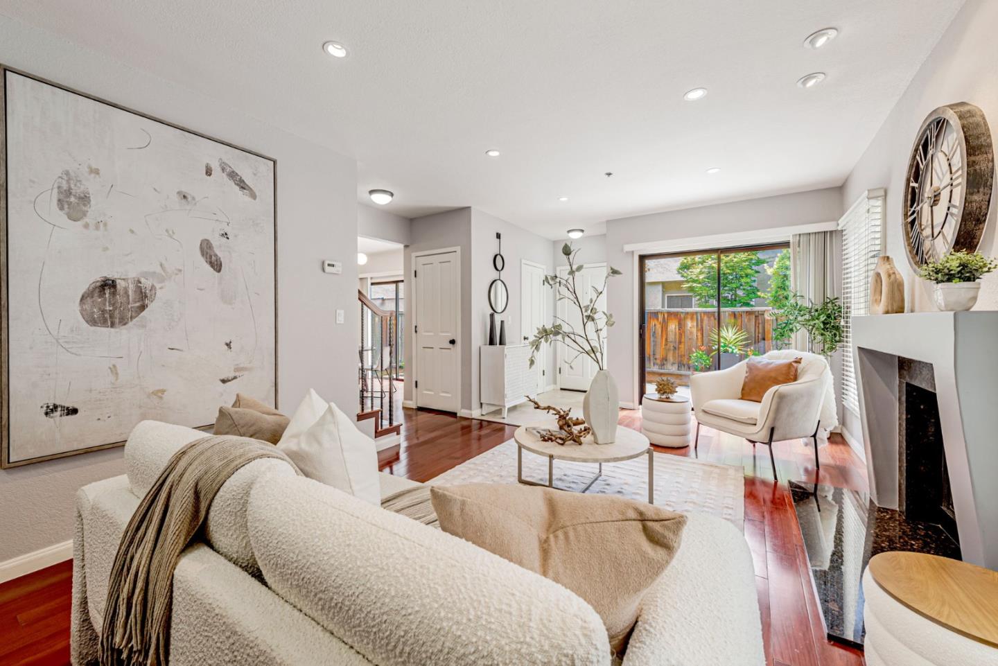 Detail Gallery Image 6 of 57 For 907 Cowper St, Palo Alto,  CA 94301 - 3 Beds | 2/1 Baths