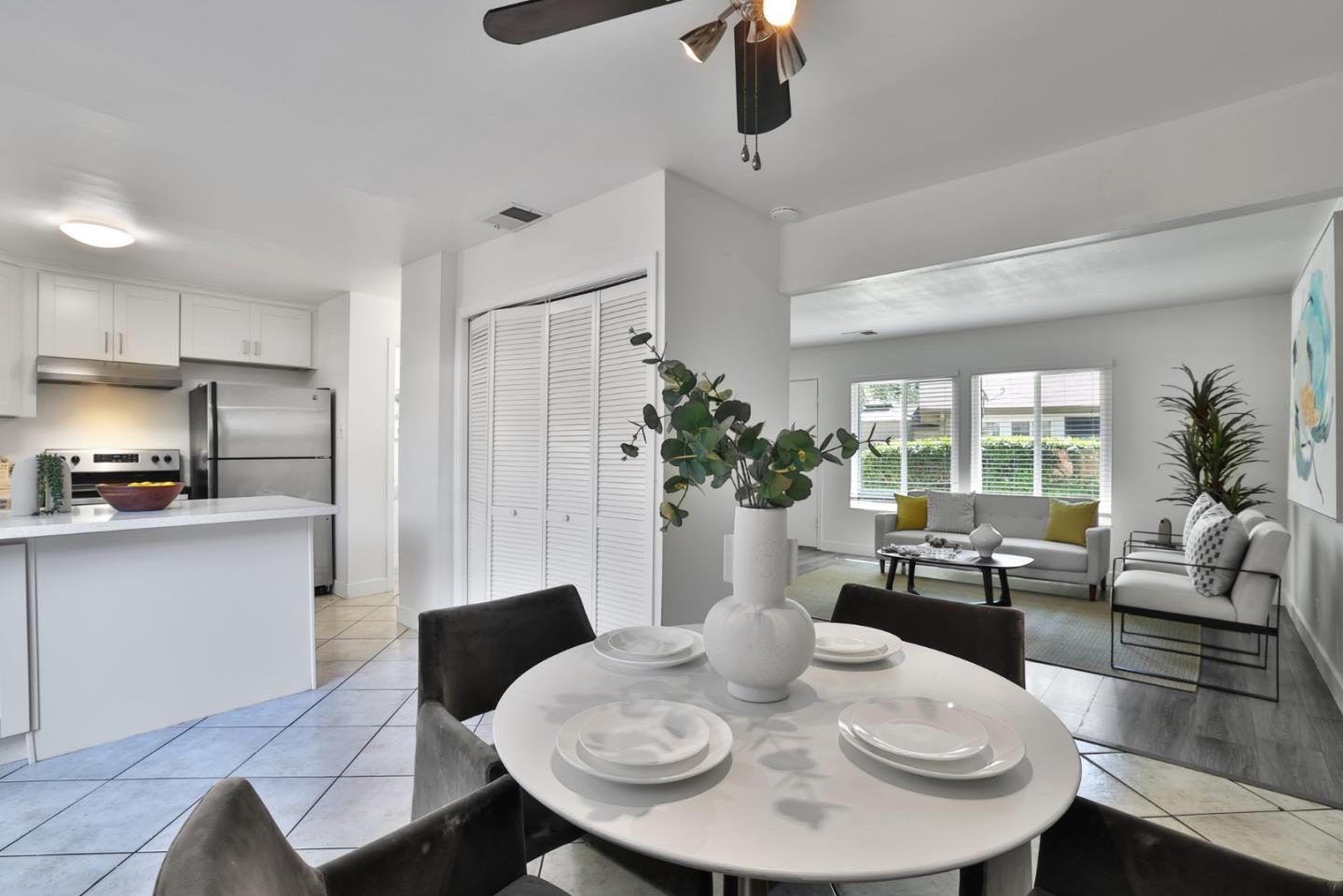 Detail Gallery Image 10 of 22 For 5388 Fig Grove Ct, San Jose,  CA 95123 - 3 Beds | 1/1 Baths