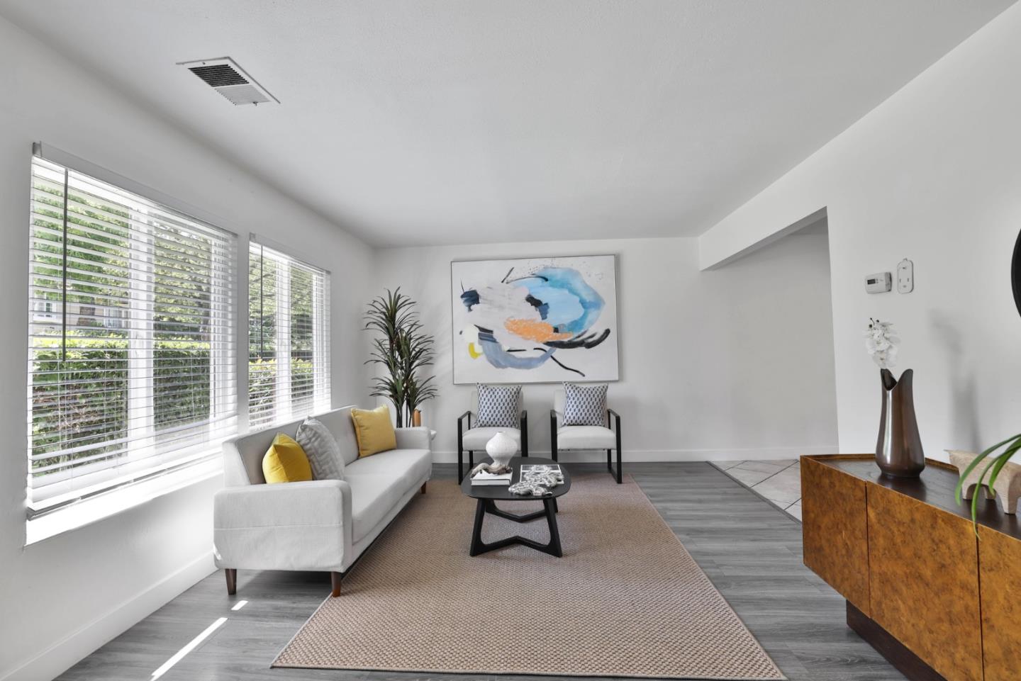 Detail Gallery Image 3 of 22 For 5388 Fig Grove Ct, San Jose,  CA 95123 - 3 Beds | 1/1 Baths