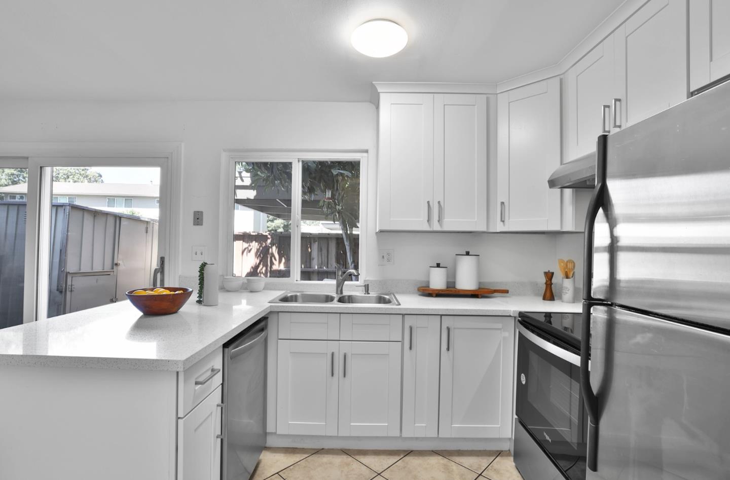 Detail Gallery Image 7 of 22 For 5388 Fig Grove Ct, San Jose,  CA 95123 - 3 Beds | 1/1 Baths