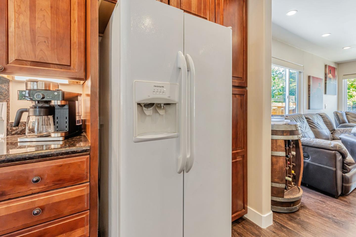 Detail Gallery Image 7 of 29 For 321 Vineyard Dr, San Jose,  CA 95119 - 3 Beds | 2 Baths