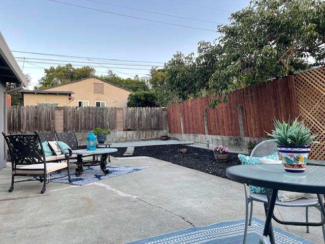 Detail Gallery Image 27 of 31 For 410 Farallon Dr, Morgan Hill,  CA 95037 - 4 Beds | 2 Baths