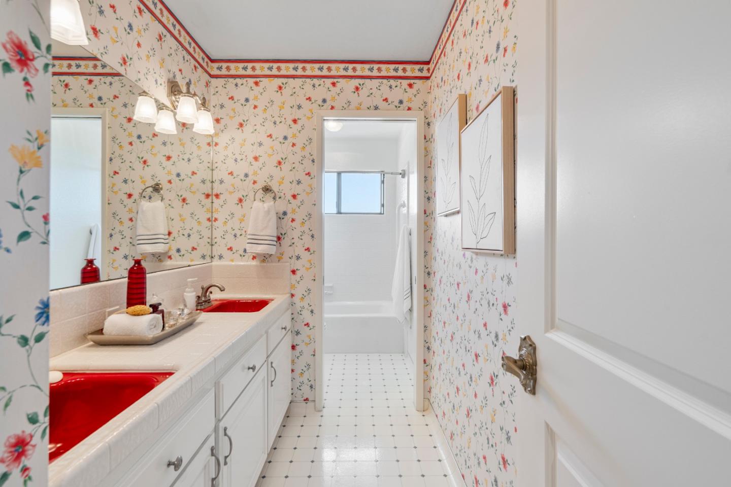 Detail Gallery Image 18 of 54 For 60 Terry Court, Hollister,  CA 95023 - 4 Beds | 2/1 Baths