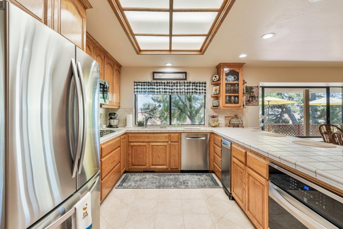 Detail Gallery Image 25 of 54 For 60 Terry Court, Hollister,  CA 95023 - 4 Beds | 2/1 Baths