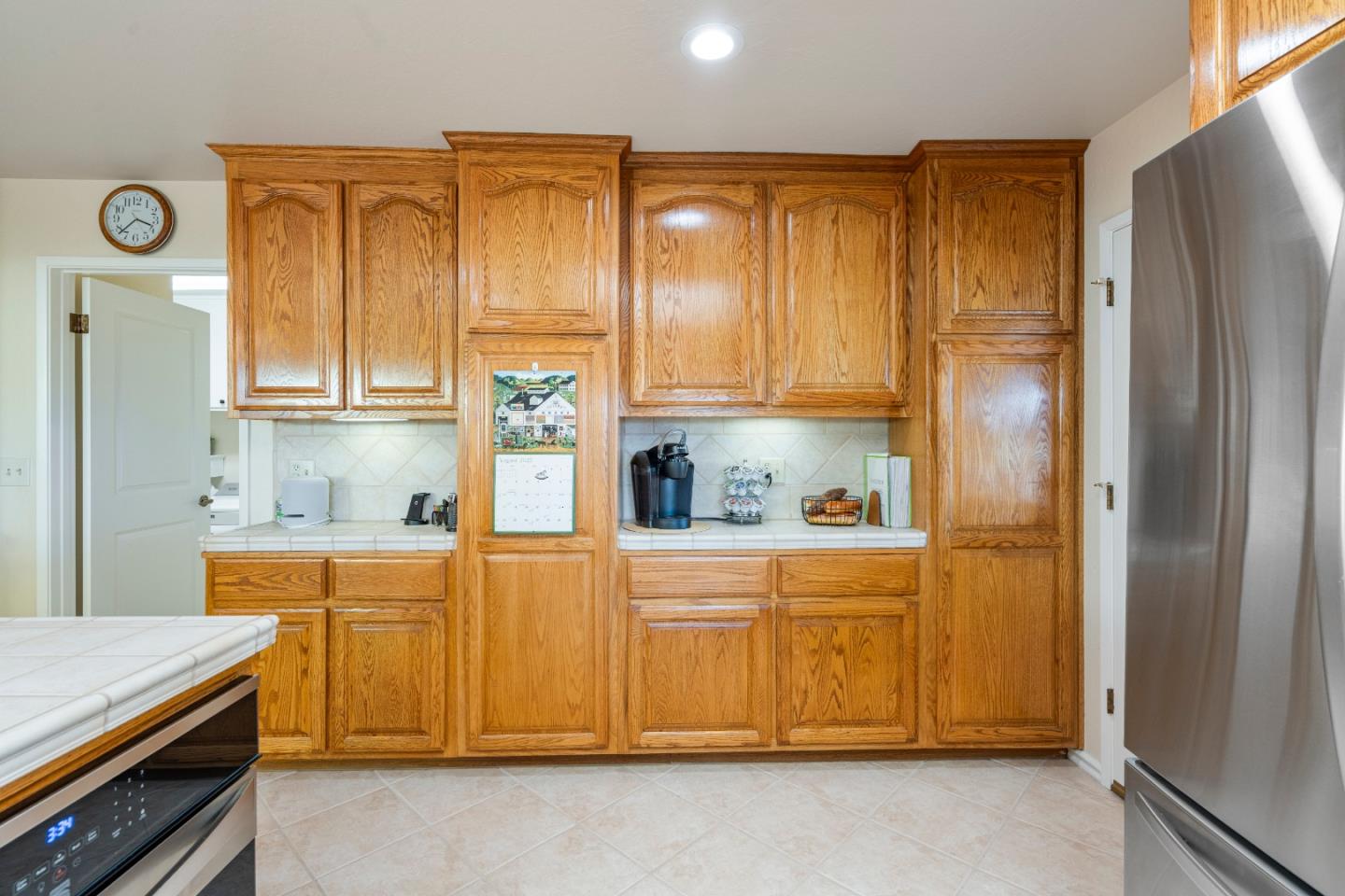 Detail Gallery Image 28 of 54 For 60 Terry Court, Hollister,  CA 95023 - 4 Beds | 2/1 Baths