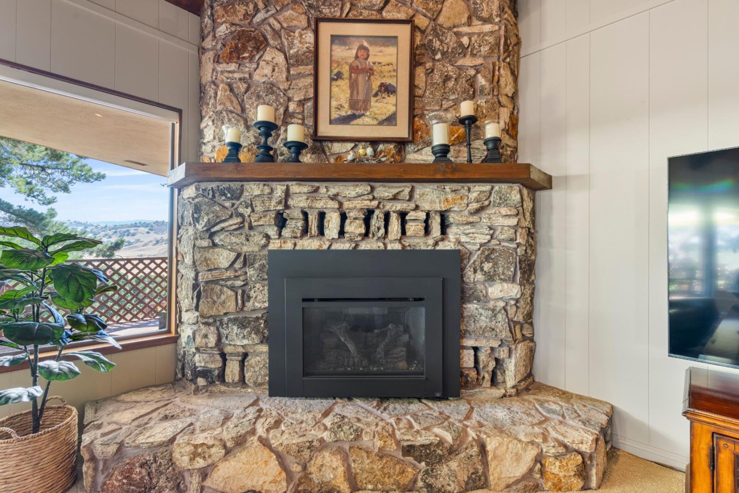 Detail Gallery Image 32 of 54 For 60 Terry Court, Hollister,  CA 95023 - 4 Beds | 2/1 Baths