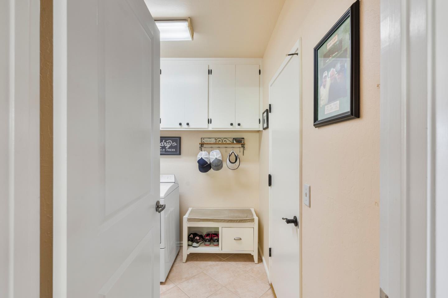 Detail Gallery Image 49 of 54 For 60 Terry Court, Hollister,  CA 95023 - 4 Beds | 2/1 Baths