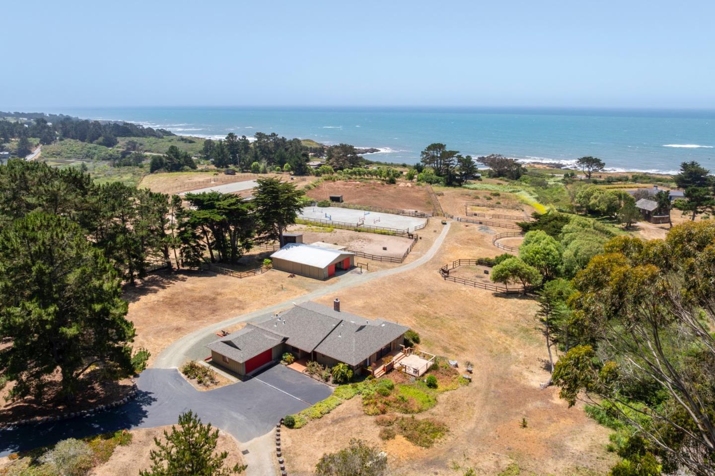 Detail Gallery Image 17 of 63 For 515 Bean Hollow Rd, Pescadero,  CA 94060 - 4 Beds | 3 Baths