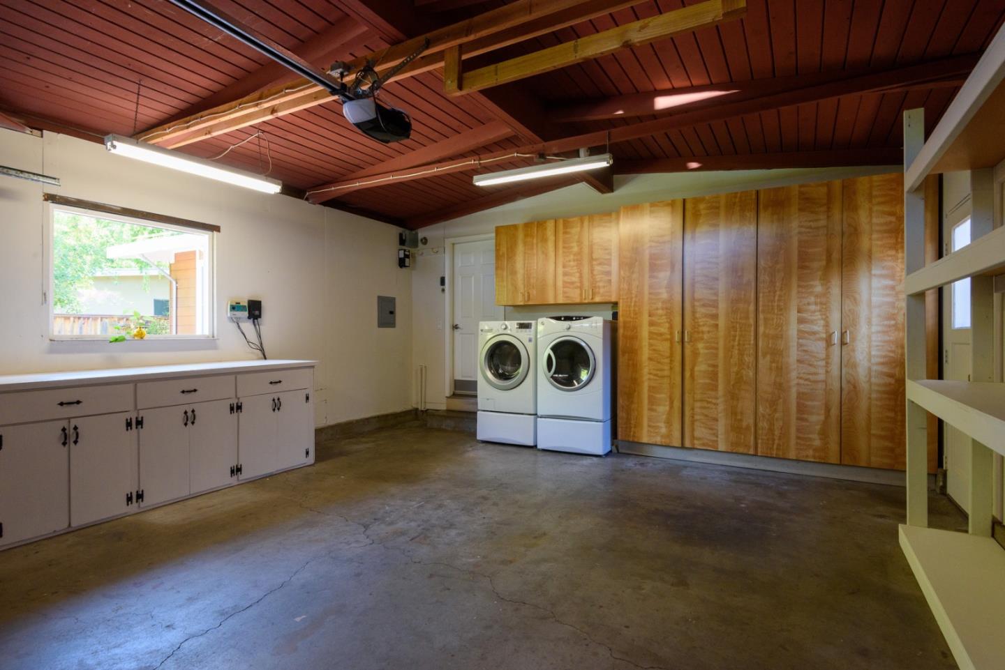 Detail Gallery Image 17 of 17 For 471 Victory Ave, Mountain View,  CA 94043 - 3 Beds | 2 Baths