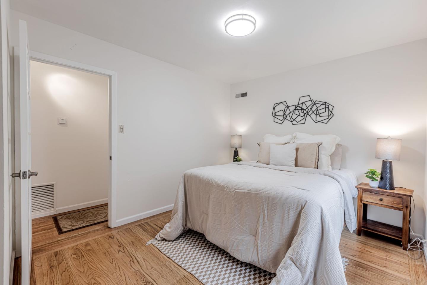 Detail Gallery Image 19 of 30 For 342 Altamont Dr, South San Francisco,  CA 94080 - 3 Beds | 2 Baths