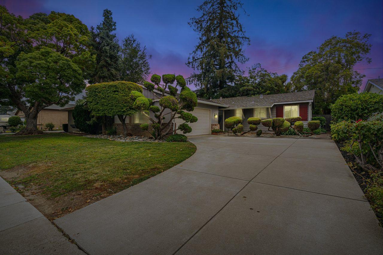 Detail Gallery Image 6 of 37 For 5010 Rio Vista Ave, San Jose,  CA 95129 - 3 Beds | 2 Baths