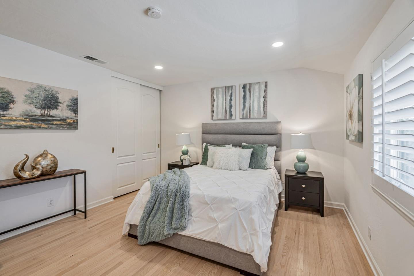 Detail Gallery Image 17 of 39 For 141 Cambrian View Way, Los Gatos,  CA 95032 - 5 Beds | 3 Baths