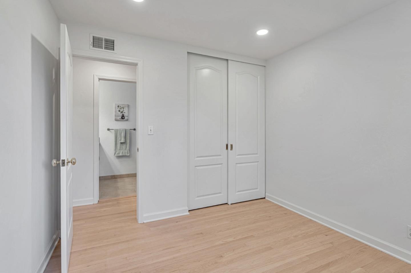 Detail Gallery Image 28 of 39 For 141 Cambrian View Way, Los Gatos,  CA 95032 - 5 Beds | 3 Baths