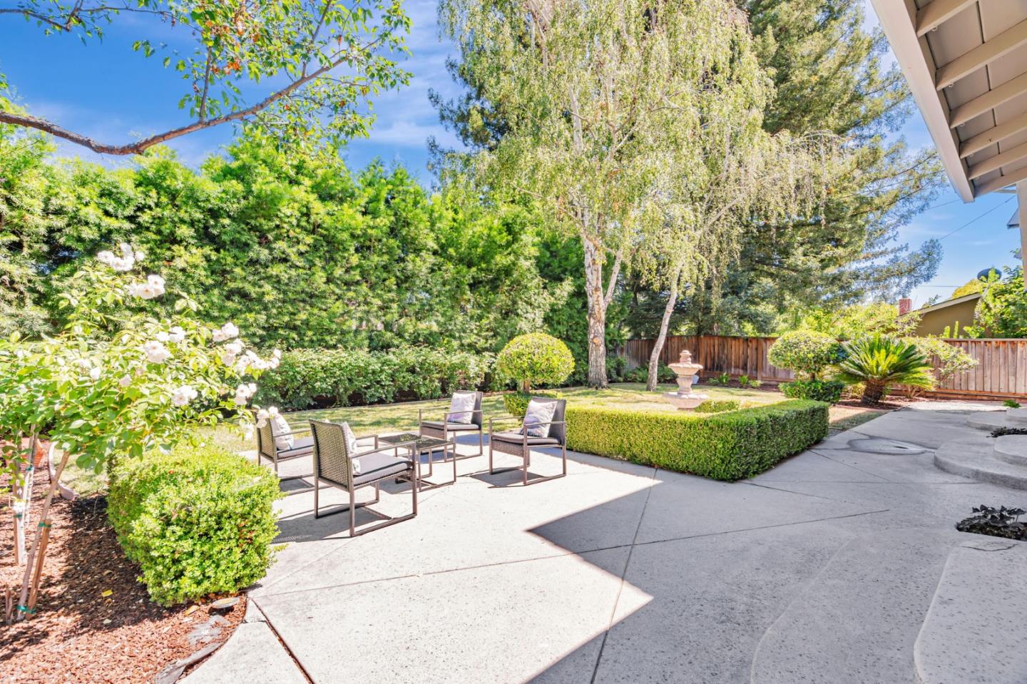 Detail Gallery Image 38 of 39 For 141 Cambrian View Way, Los Gatos,  CA 95032 - 5 Beds | 3 Baths