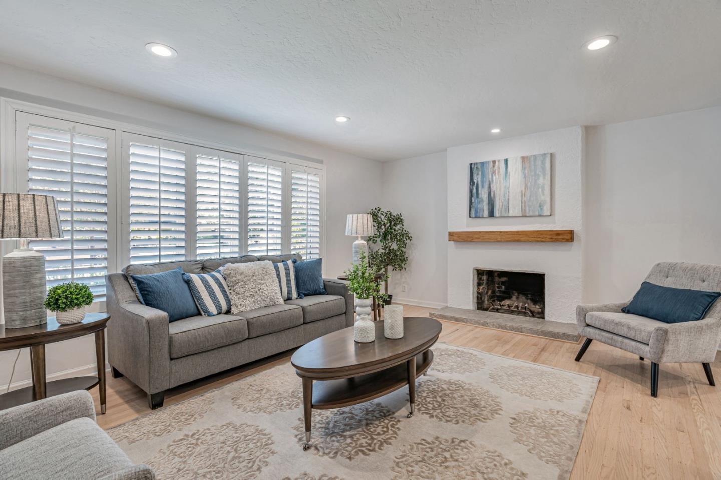 Detail Gallery Image 7 of 39 For 141 Cambrian View Way, Los Gatos,  CA 95032 - 5 Beds | 3 Baths
