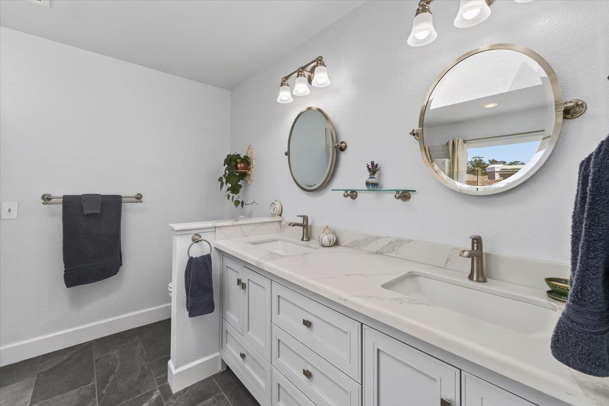 Detail Gallery Image 28 of 62 For 1 Woodbury Cir, Salinas,  CA 93906 - 4 Beds | 2/1 Baths