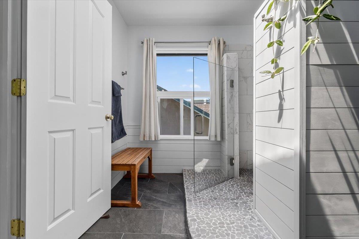 Detail Gallery Image 29 of 62 For 1 Woodbury Cir, Salinas,  CA 93906 - 4 Beds | 2/1 Baths