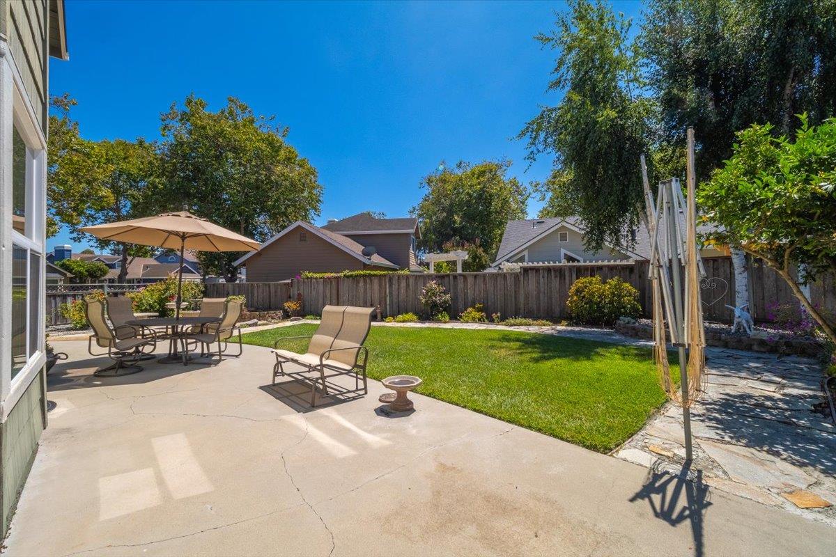 Detail Gallery Image 38 of 62 For 1 Woodbury Cir, Salinas,  CA 93906 - 4 Beds | 2/1 Baths