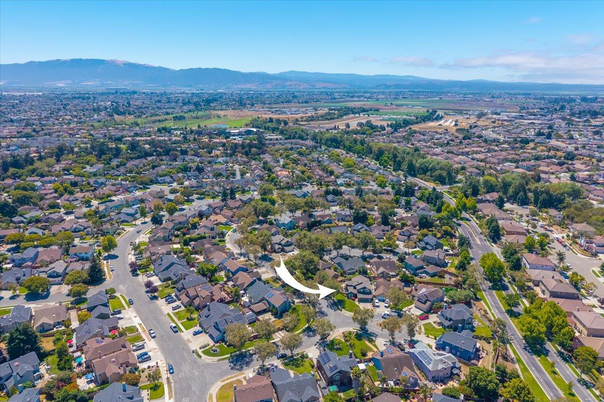 Detail Gallery Image 49 of 62 For 1 Woodbury Cir, Salinas,  CA 93906 - 4 Beds | 2/1 Baths