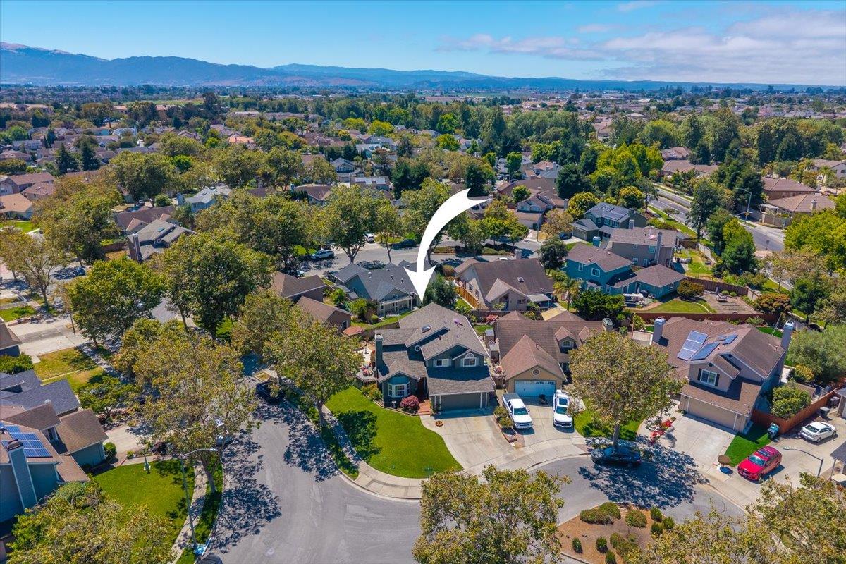 Detail Gallery Image 52 of 62 For 1 Woodbury Cir, Salinas,  CA 93906 - 4 Beds | 2/1 Baths