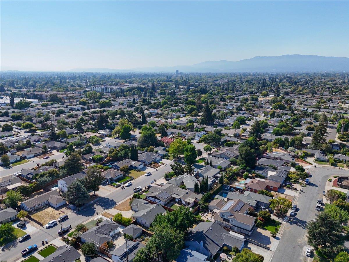Detail Gallery Image 111 of 117 For 650 Ardis Ave, San Jose,  CA 95117 - 6 Beds | 4/1 Baths