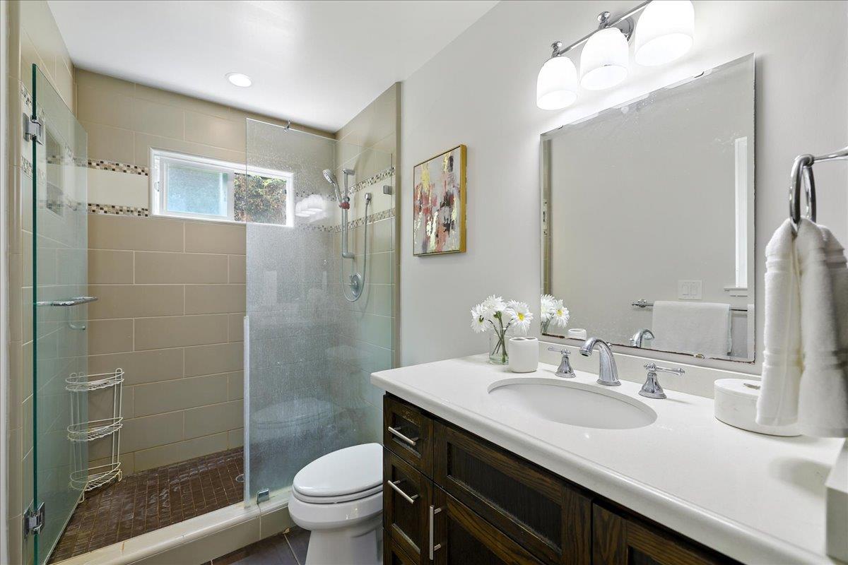 Detail Gallery Image 75 of 117 For 650 Ardis Ave, San Jose,  CA 95117 - 6 Beds | 4/1 Baths