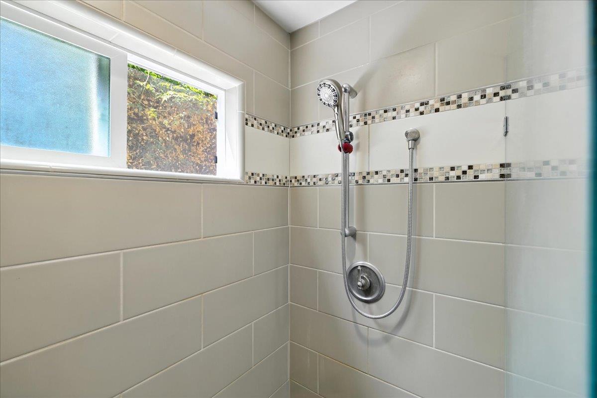 Detail Gallery Image 76 of 117 For 650 Ardis Ave, San Jose,  CA 95117 - 6 Beds | 4/1 Baths