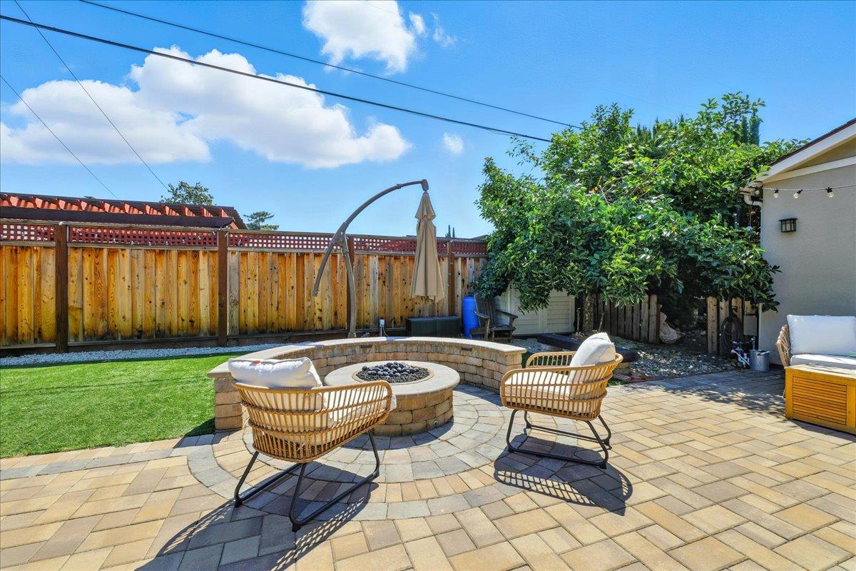 Detail Gallery Image 87 of 117 For 650 Ardis Ave, San Jose,  CA 95117 - 6 Beds | 4/1 Baths