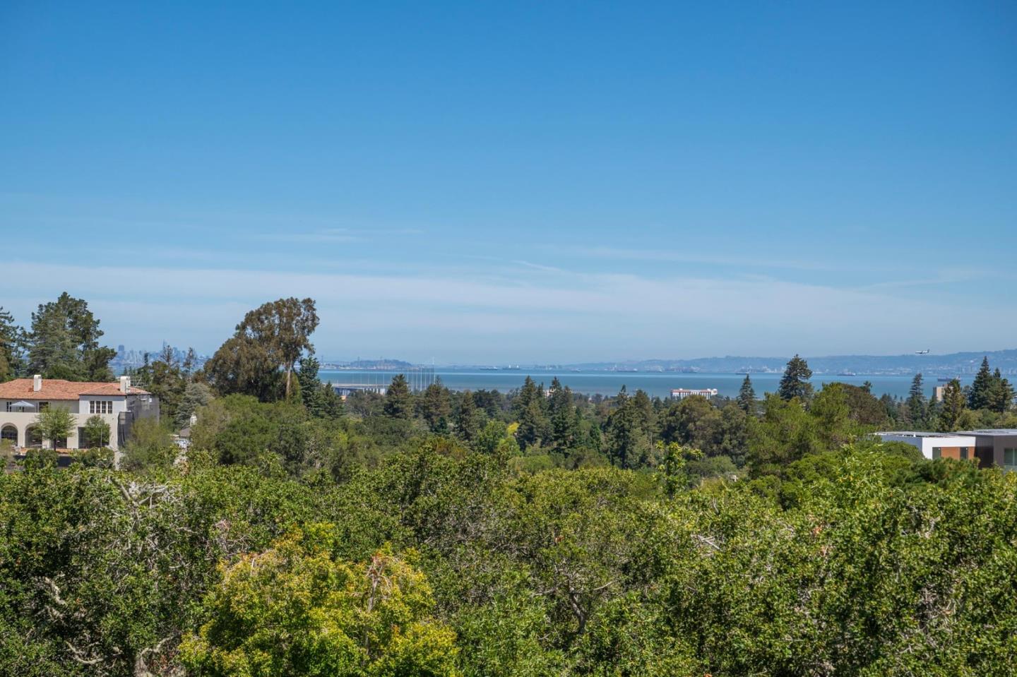 Detail Gallery Image 25 of 36 For 940 Hayne Rd, Hillsborough,  CA 94010 - 4 Beds | 4/1 Baths