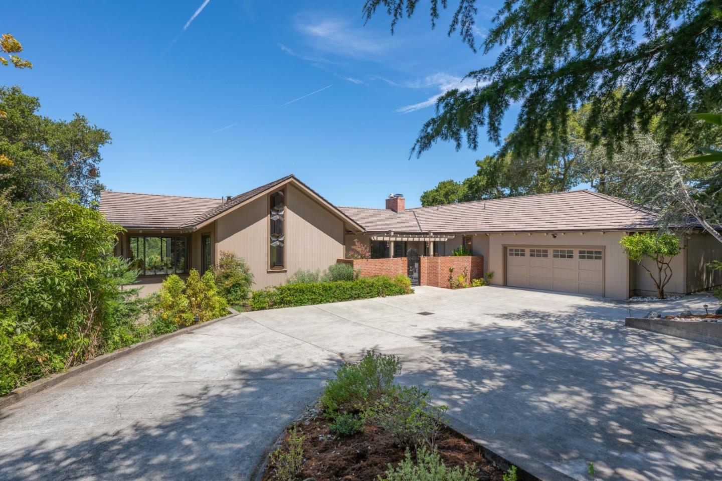 Detail Gallery Image 33 of 36 For 940 Hayne Rd, Hillsborough,  CA 94010 - 4 Beds | 4/1 Baths