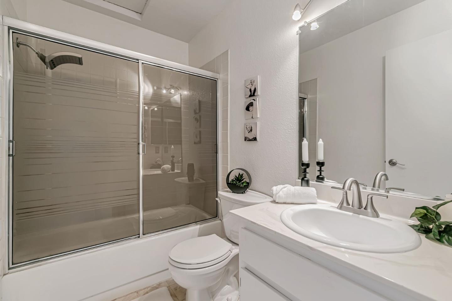Detail Gallery Image 25 of 36 For 7378 Tulare Hill Dr, San Jose,  CA 95139 - 2 Beds | 2/1 Baths