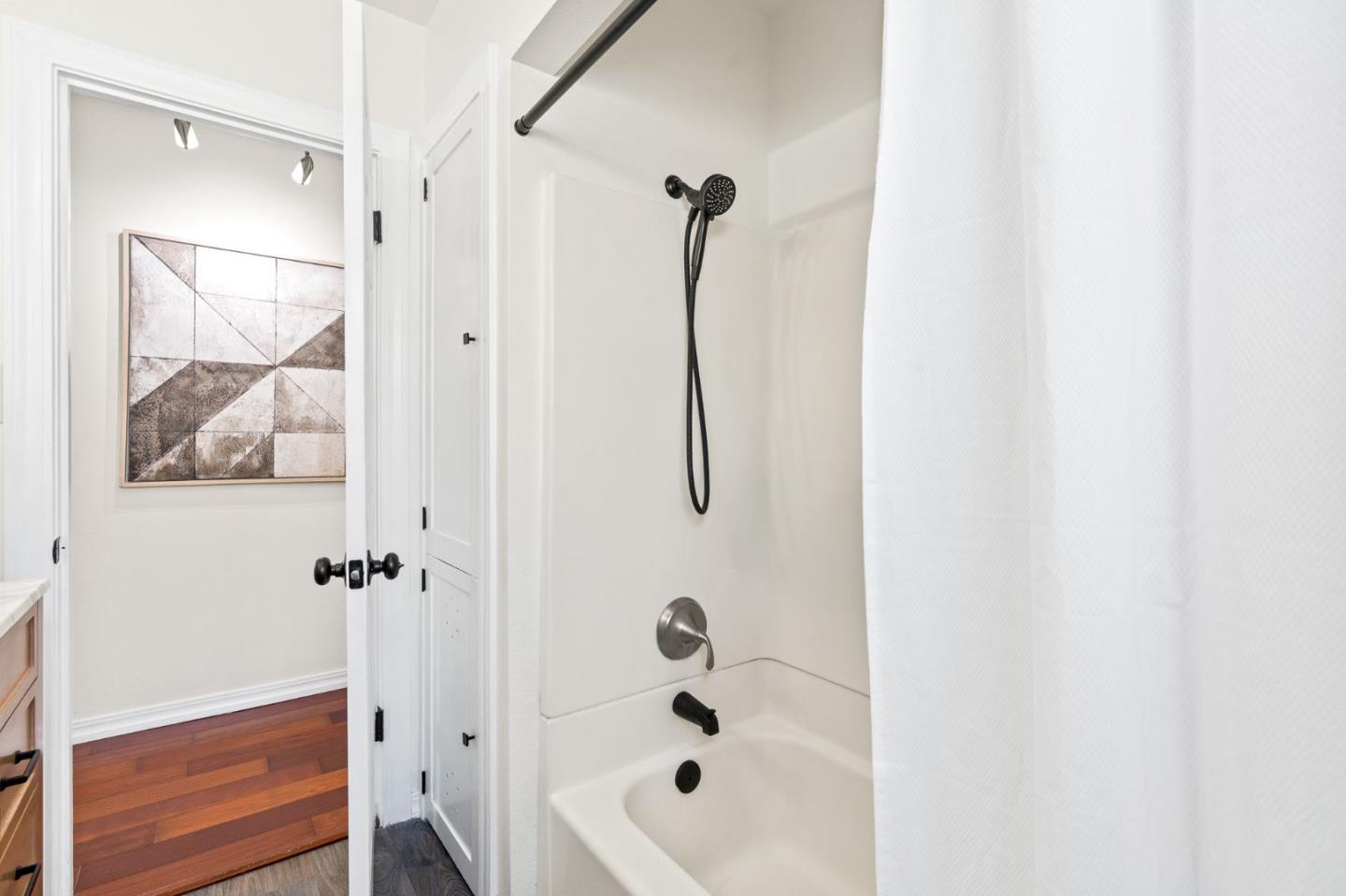 Detail Gallery Image 13 of 55 For 501 Minnesota Ave, San Jose,  CA 95125 - 4 Beds | 2/1 Baths