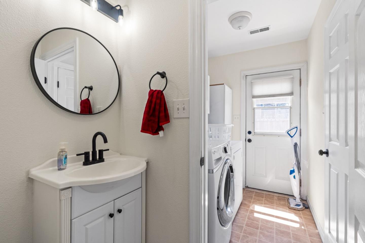 Detail Gallery Image 35 of 55 For 501 Minnesota Ave, San Jose,  CA 95125 - 4 Beds | 2/1 Baths