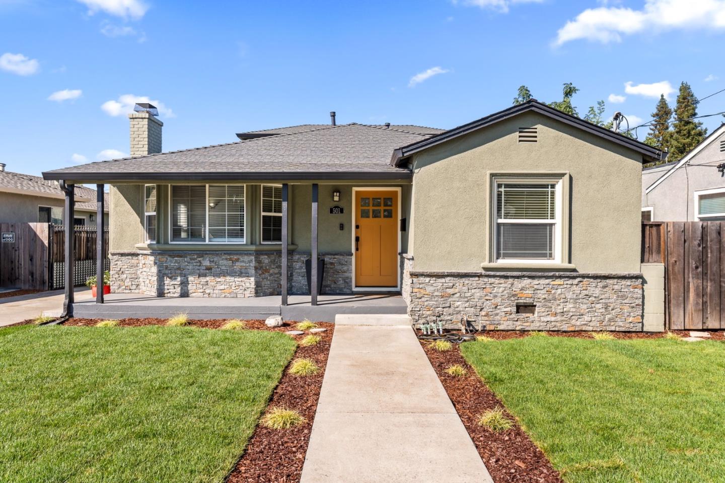 Detail Gallery Image 5 of 55 For 501 Minnesota Ave, San Jose,  CA 95125 - 4 Beds | 2/1 Baths