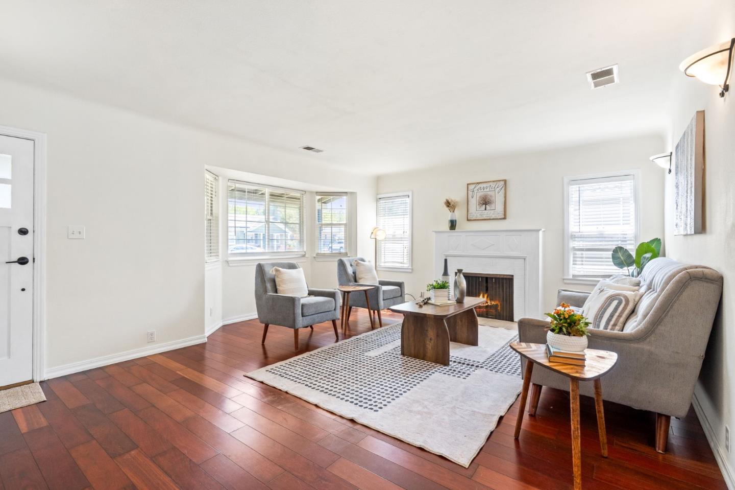 Detail Gallery Image 8 of 55 For 501 Minnesota Ave, San Jose,  CA 95125 - 4 Beds | 2/1 Baths