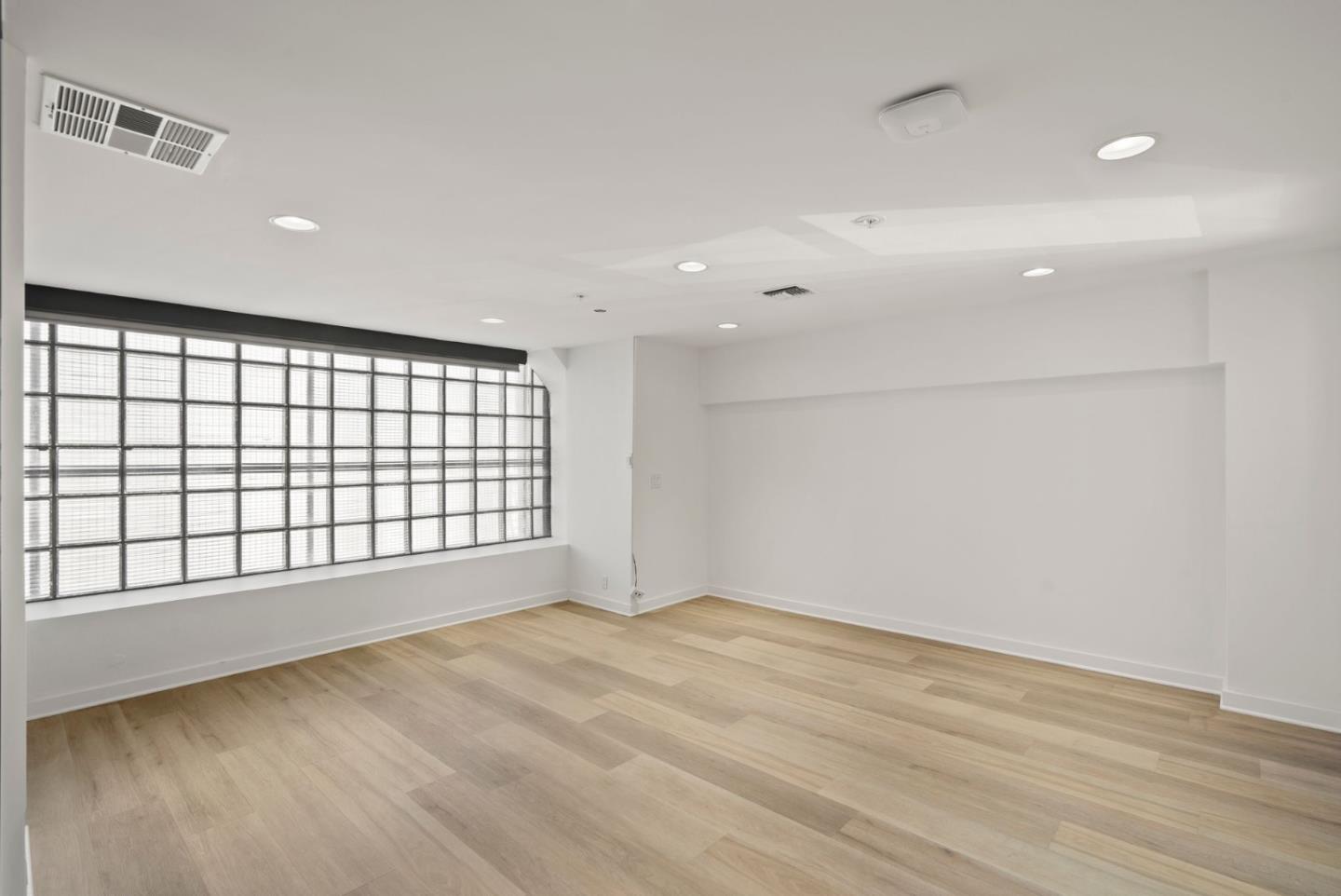 Detail Gallery Image 49 of 60 For 560 Waverley St, Palo Alto,  CA 94301 - – Beds | – Baths