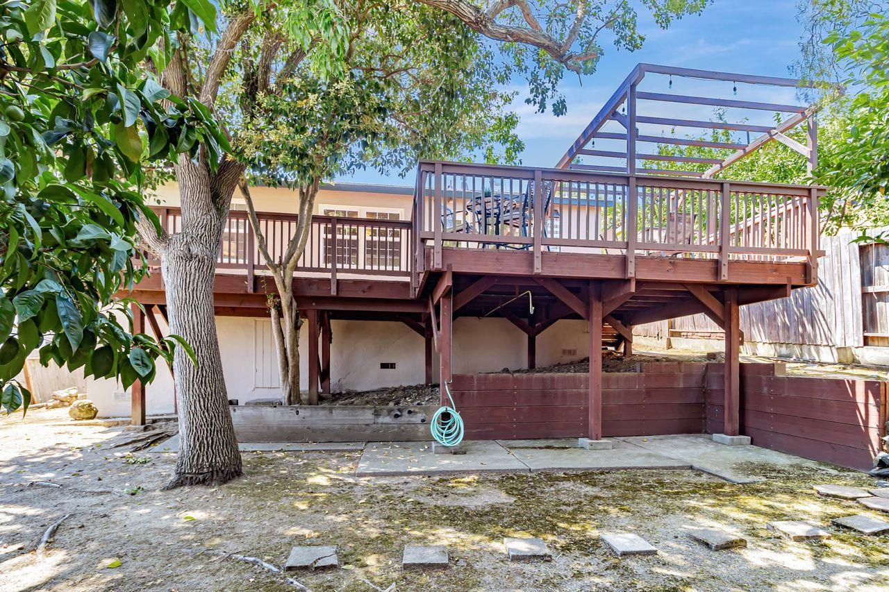 Detail Gallery Image 33 of 43 For 833 Alameda De Las Pulgas, Belmont,  CA 94002 - 2 Beds | 1 Baths