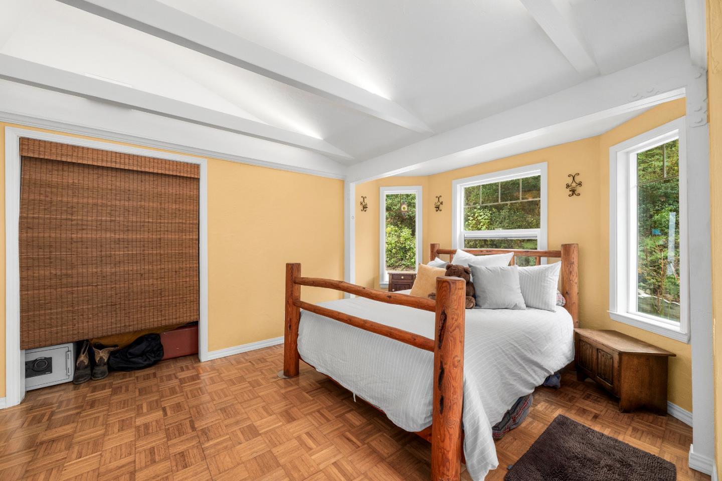 Detail Gallery Image 19 of 52 For 122 Strawberry Canyon Rd, Watsonville,  CA 95076 - – Beds | – Baths