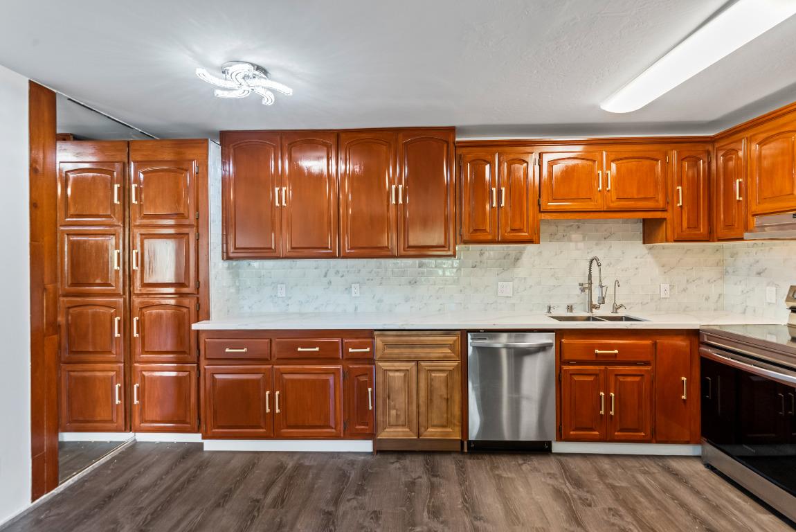 Detail Gallery Image 14 of 26 For 4425 Norwalk Dr #2,  San Jose,  CA 95129 - 2 Beds | 1/1 Baths