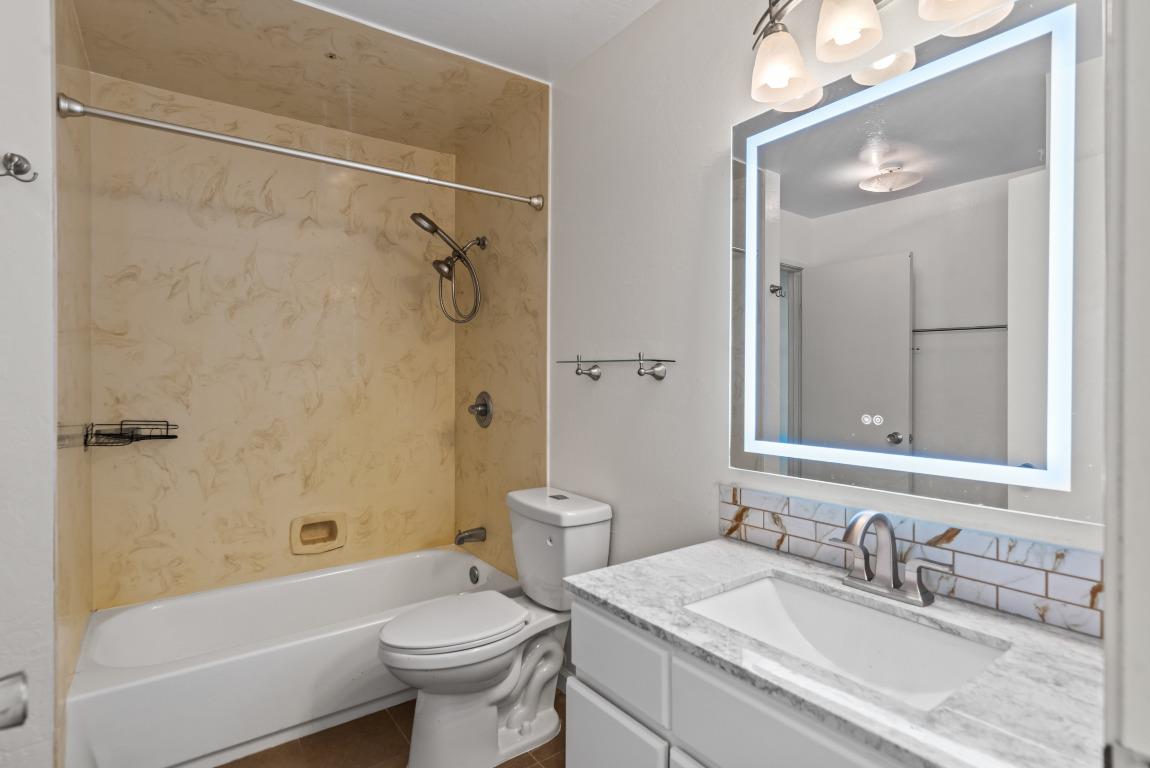 Detail Gallery Image 18 of 26 For 4425 Norwalk Dr #2,  San Jose,  CA 95129 - 2 Beds | 1/1 Baths