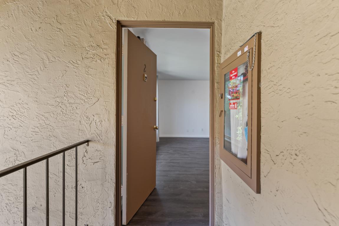 Detail Gallery Image 3 of 26 For 4425 Norwalk Dr #2,  San Jose,  CA 95129 - 2 Beds | 1/1 Baths