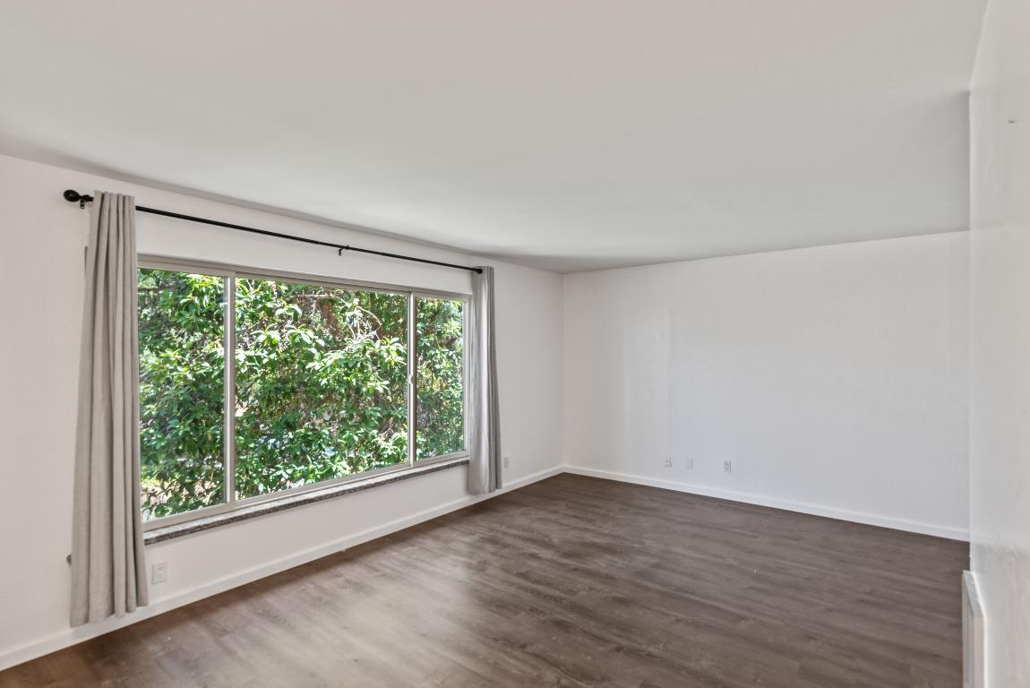 Detail Gallery Image 6 of 26 For 4425 Norwalk Dr #2,  San Jose,  CA 95129 - 2 Beds | 1/1 Baths