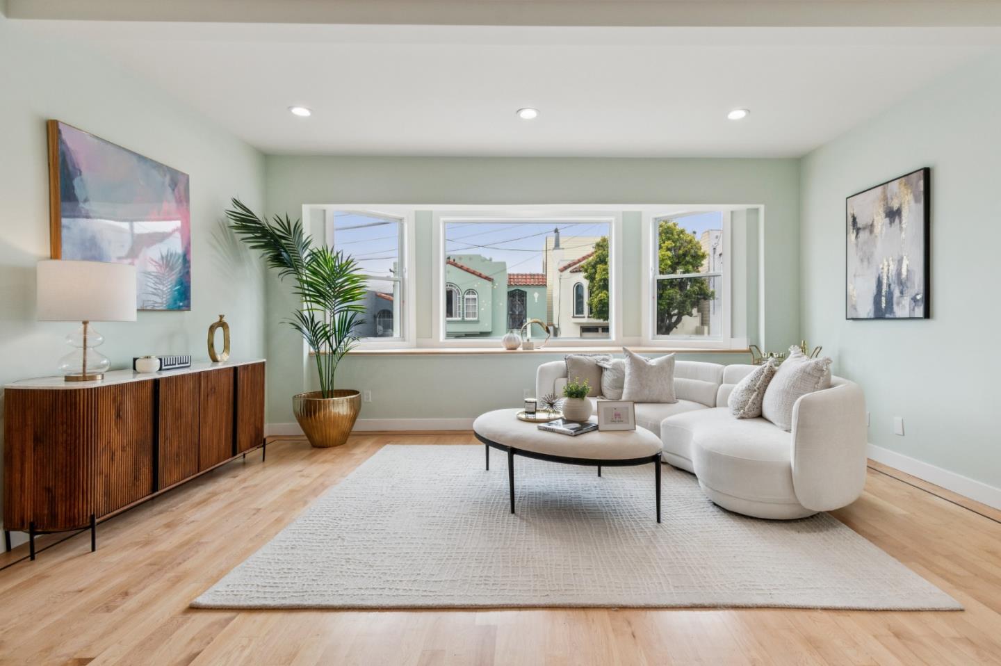 Detail Gallery Image 14 of 120 For 276 Seneca Ave, San Francisco,  CA 94112 - 5 Beds | 5 Baths